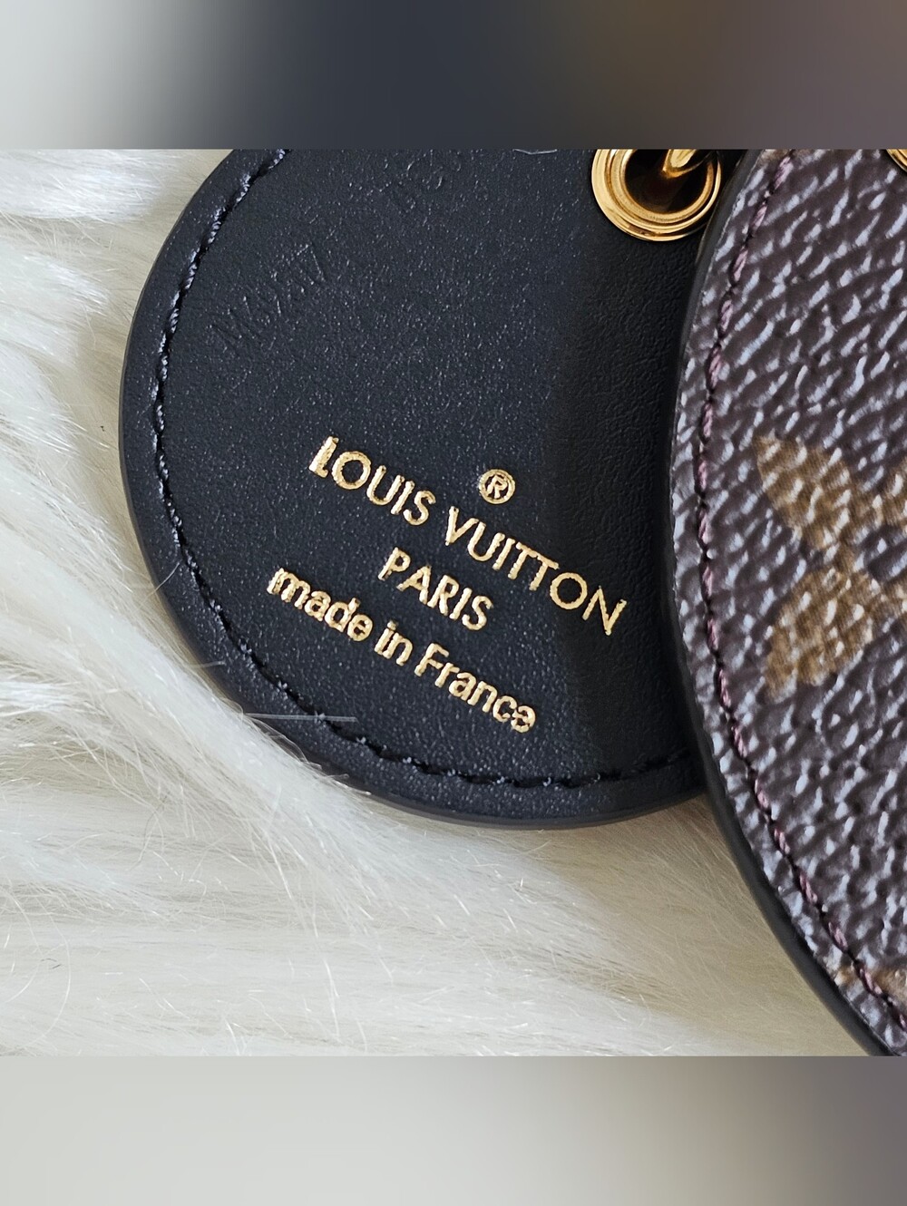 ๐ฅ LV Reverse Bag Charm ๐ฅ - Picture 7 of 8